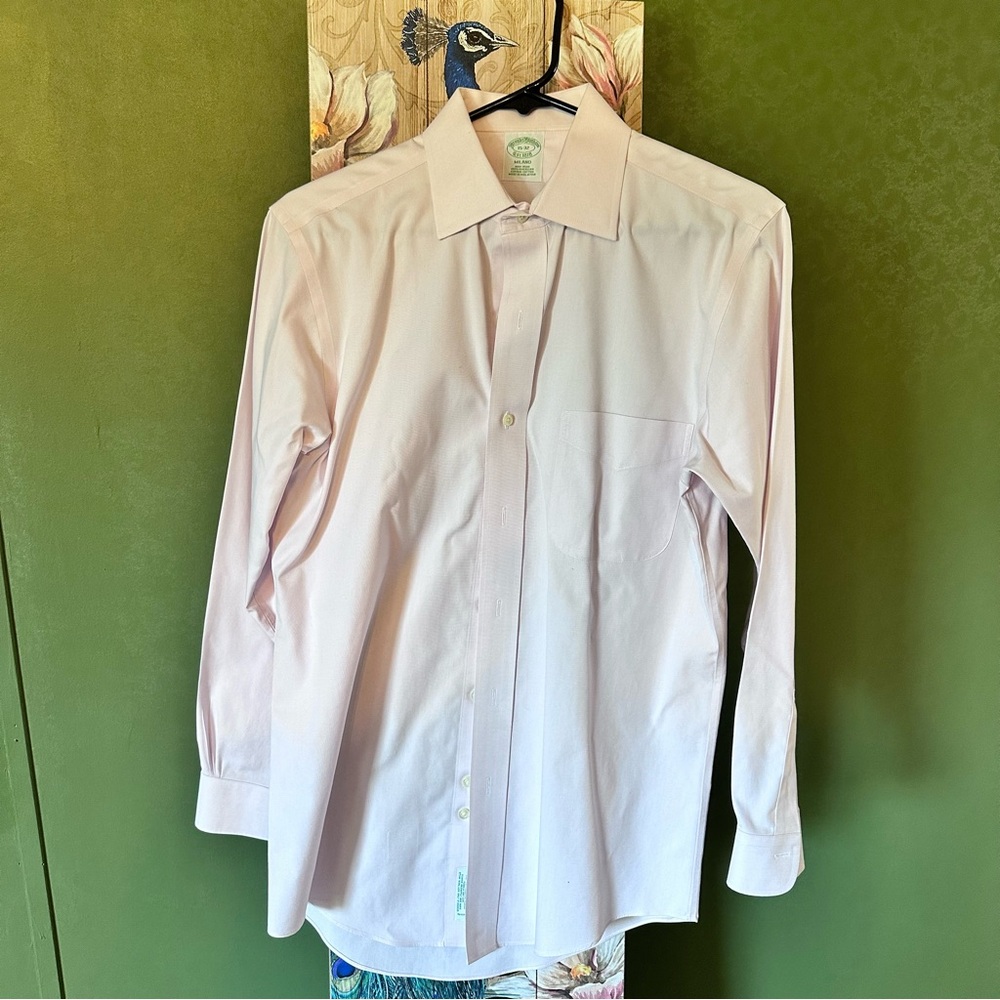 🖇️ Brooks Brothers Light Pink 15-32 Milano Fit Button Down Dress Shirt